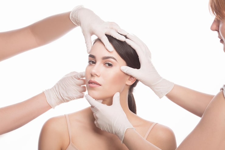 Female Cosmetic Surgery - Sharda Narayan SIPS Hospital